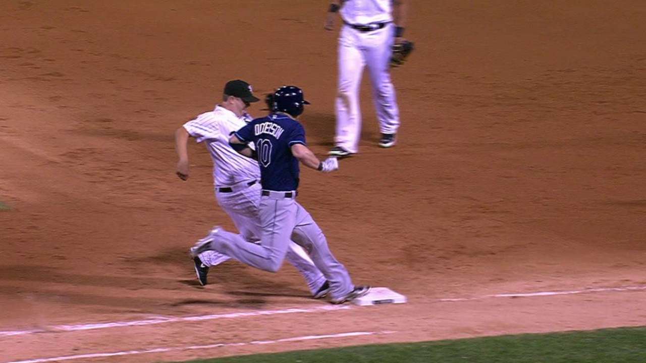 Dickerson's RBI single