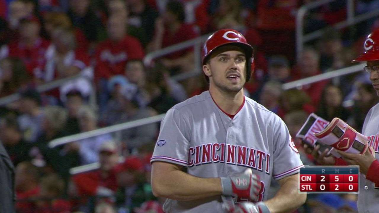Rojos maniatan y hunden a Cardenales en el Comodín