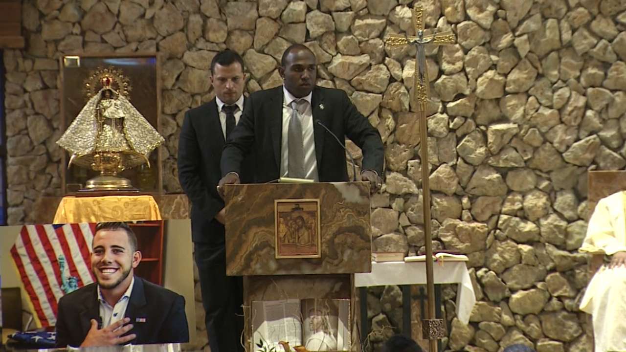 Se realiza misa privada para familiares y amigos de José Fernández