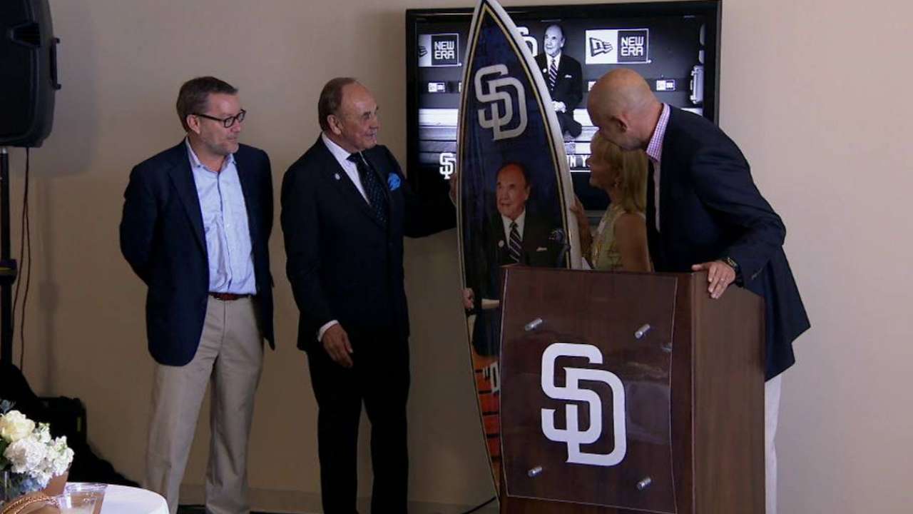 Padres honor Dick Enberg