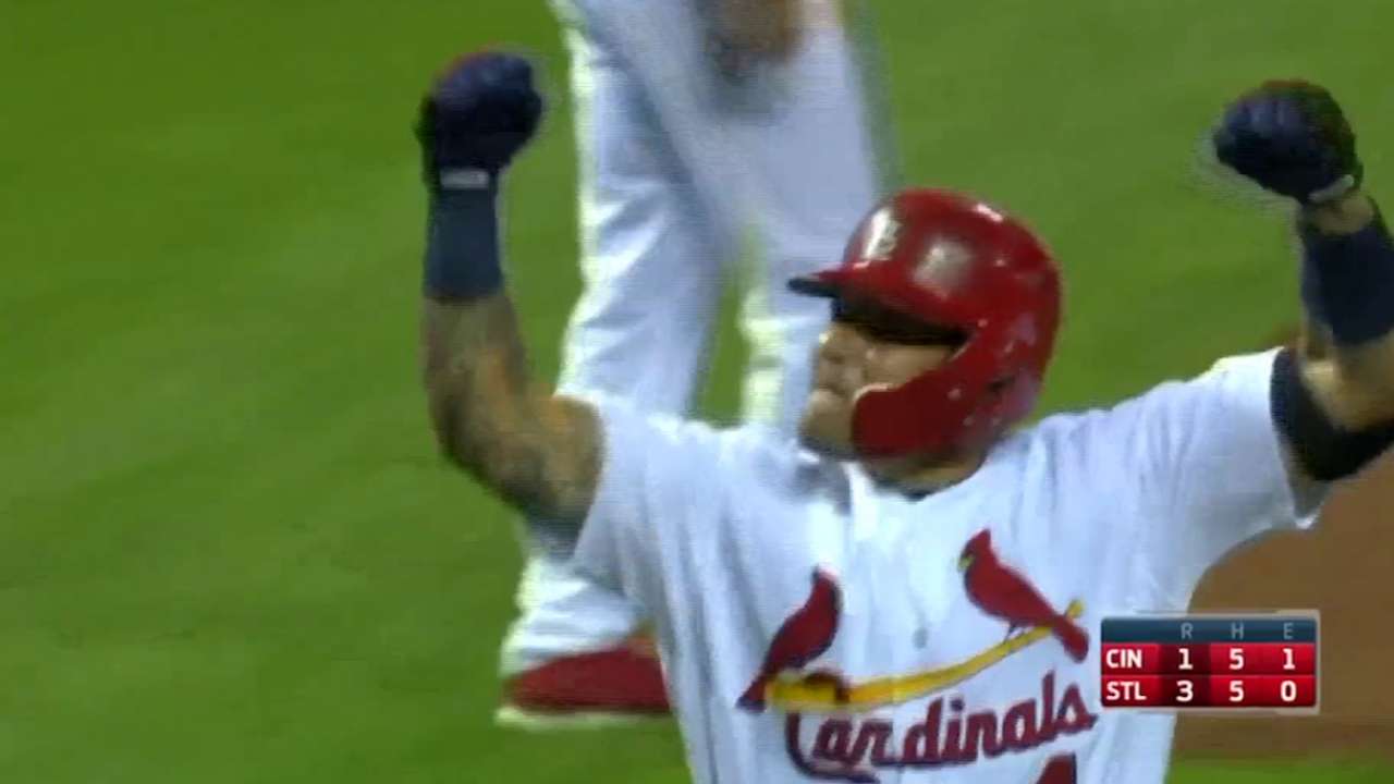 Yadier y Bengie compartieron momento especial en victoria de San Luis