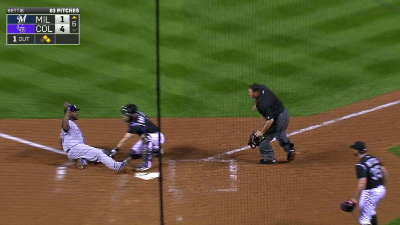Dahl's throw to the plate