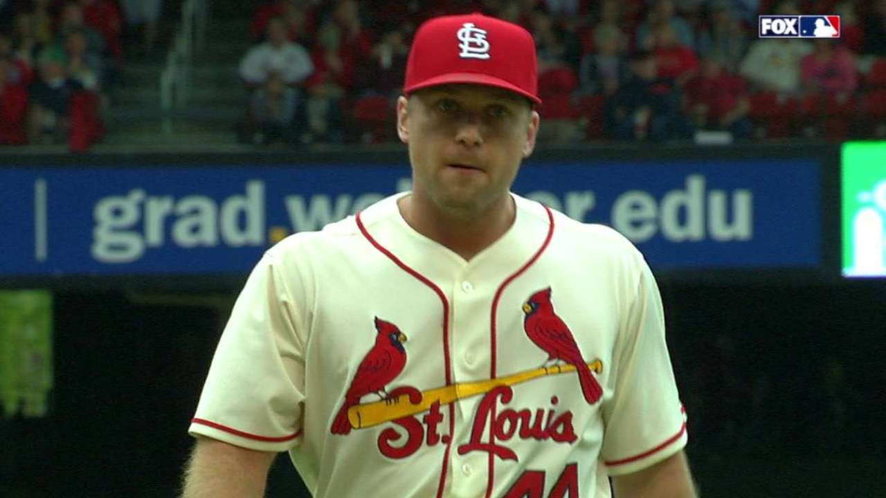 Rosenthal strikes out Rodriguez