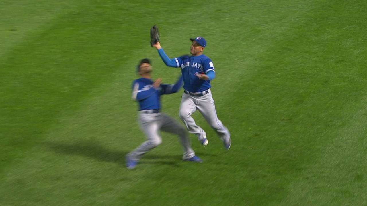 Carrera nabs Hanley after drop