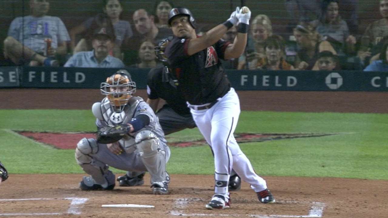 D-backs score five in the 1st