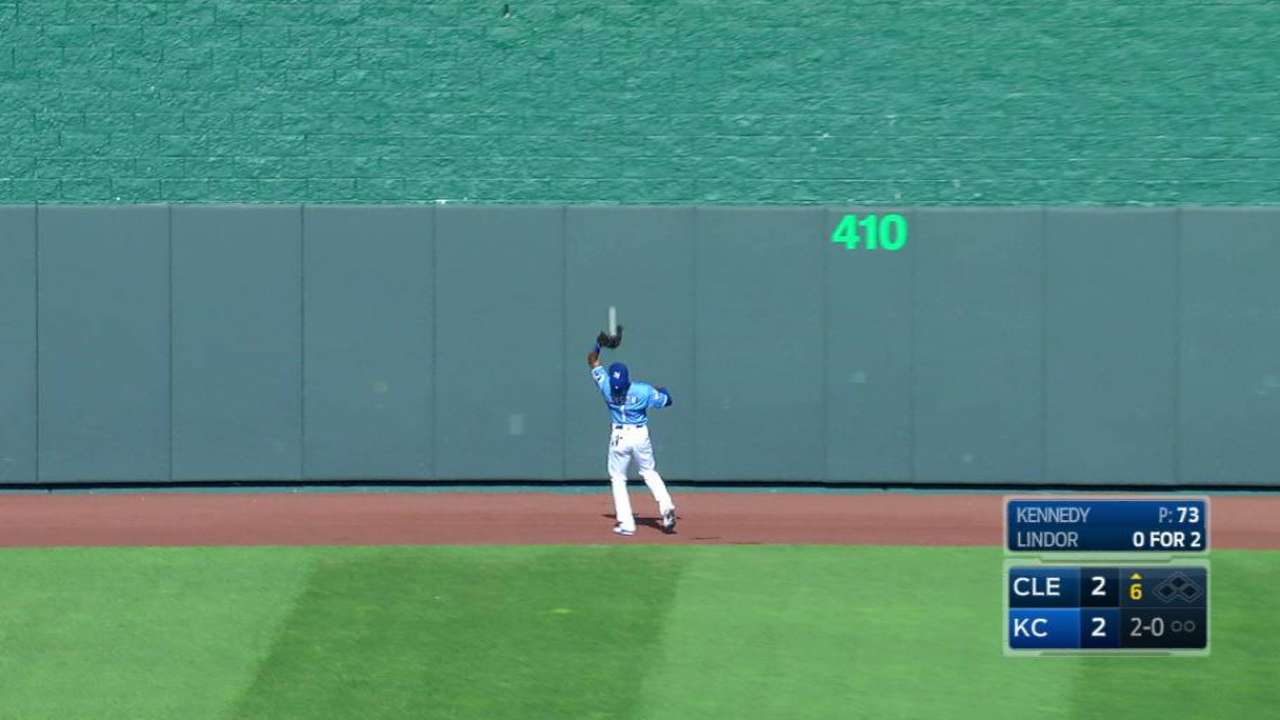 Dyson makes Mays-like catch in season finale