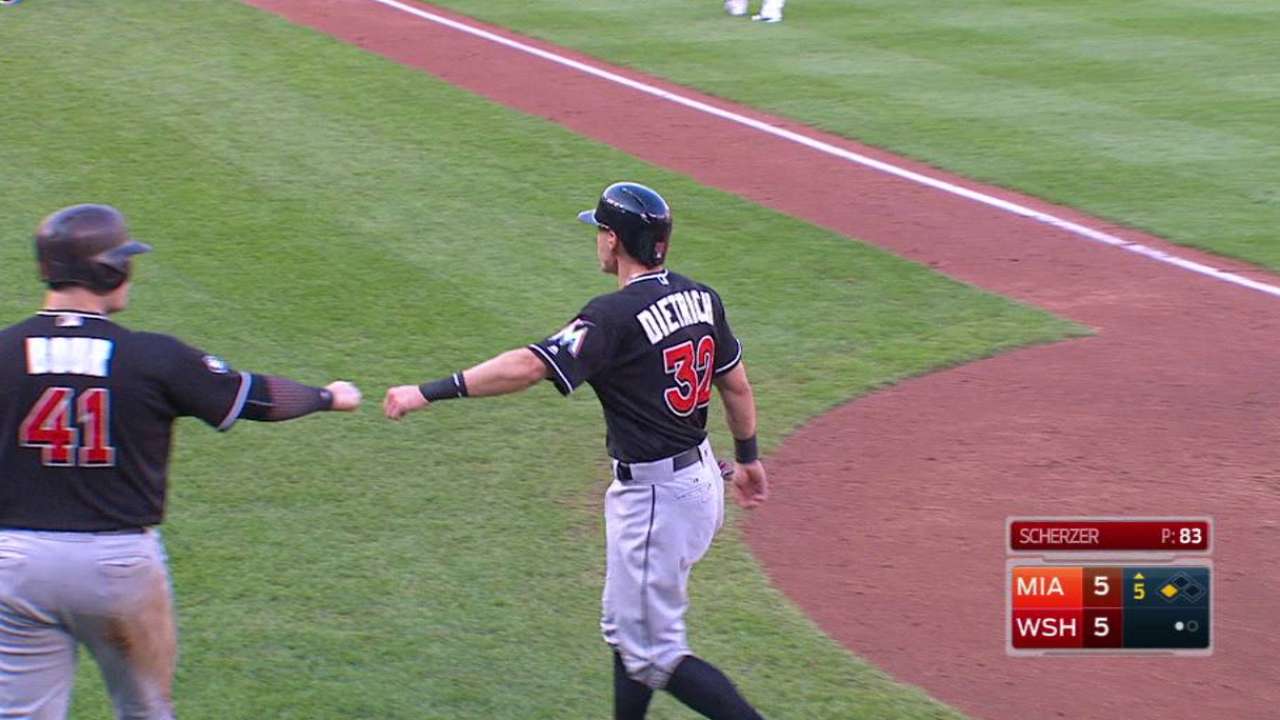 Yelich's RBI triple