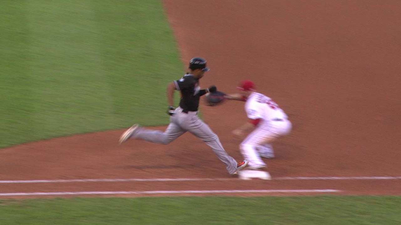 Hood singles in the 8th