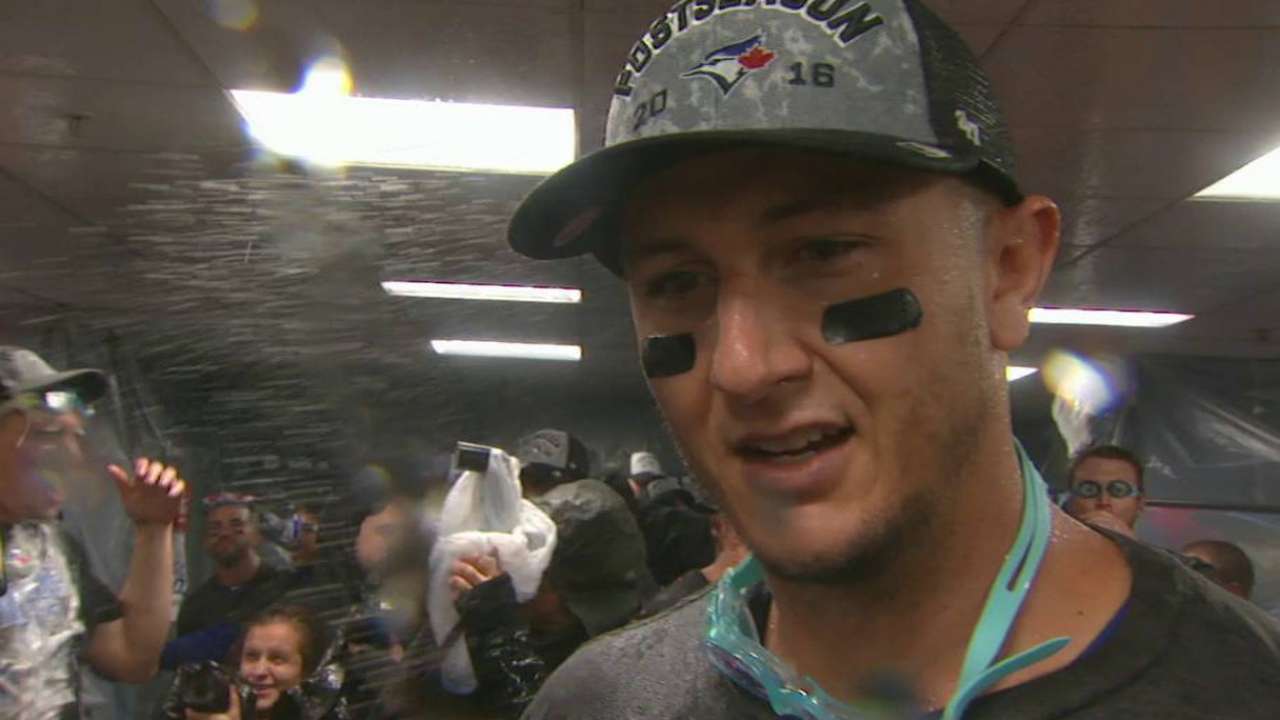 Tulo on big hit, clinching