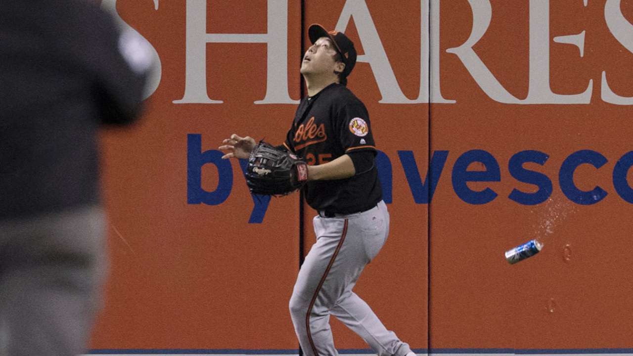 Showalter on can throwing