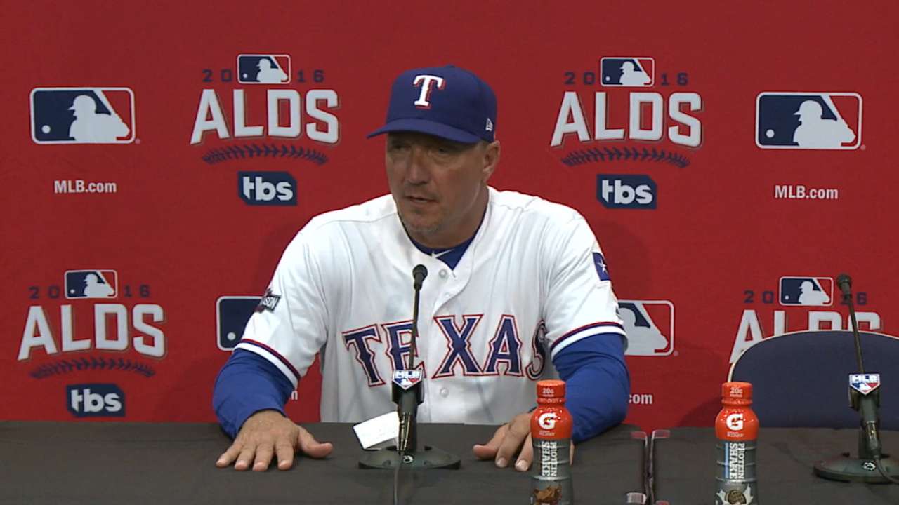 Hamels chased by Blue Jays in 4th inning