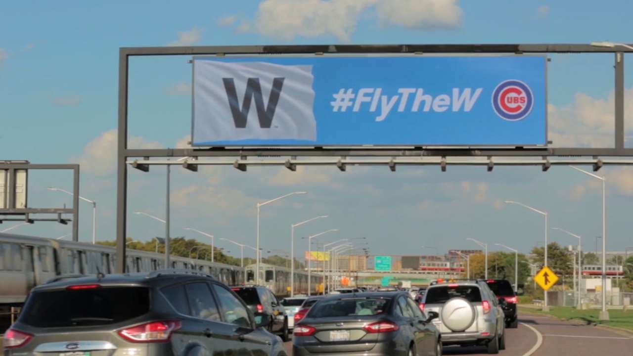 Cubs fly 'W' on social media after NLDS win