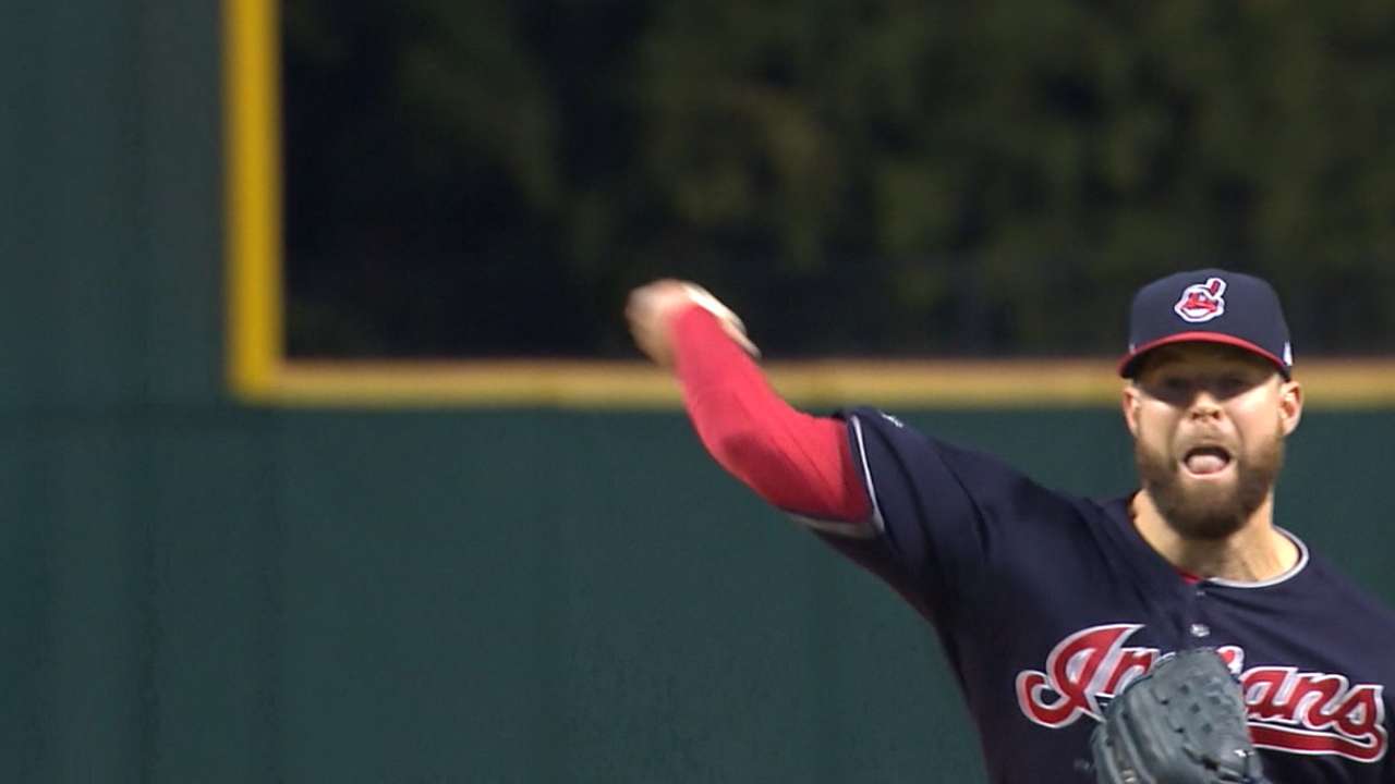 Tribe pitching's strong in Game 1