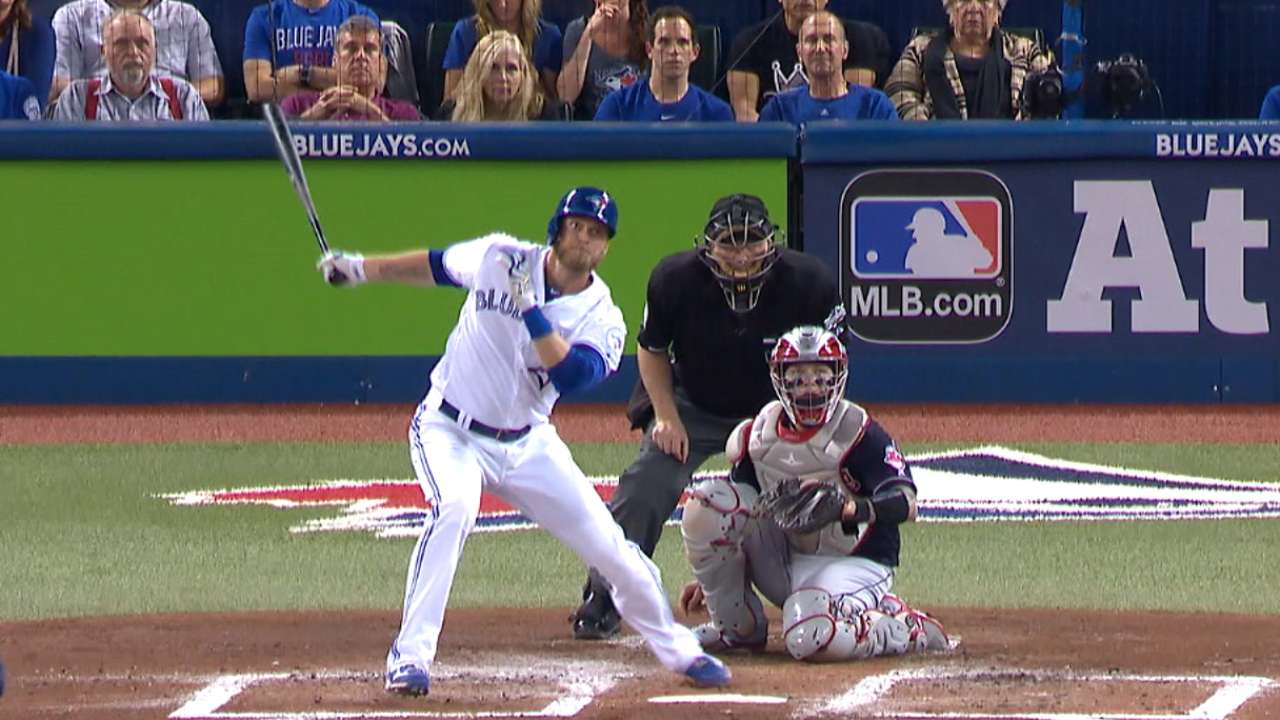 Saunders' solo homer