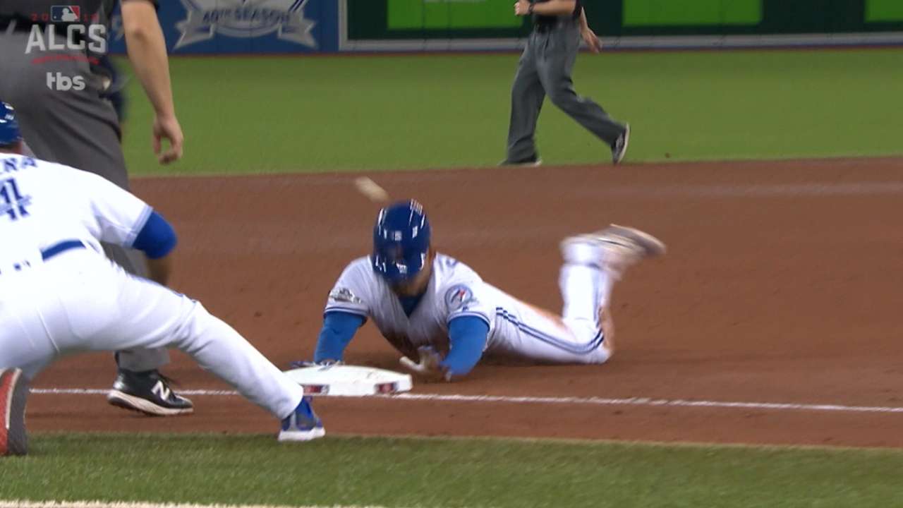 Carrera triples, scores on out
