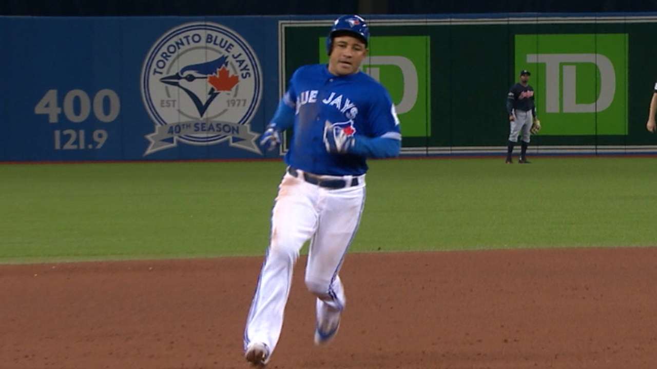 Carrera triples, scores in 8th