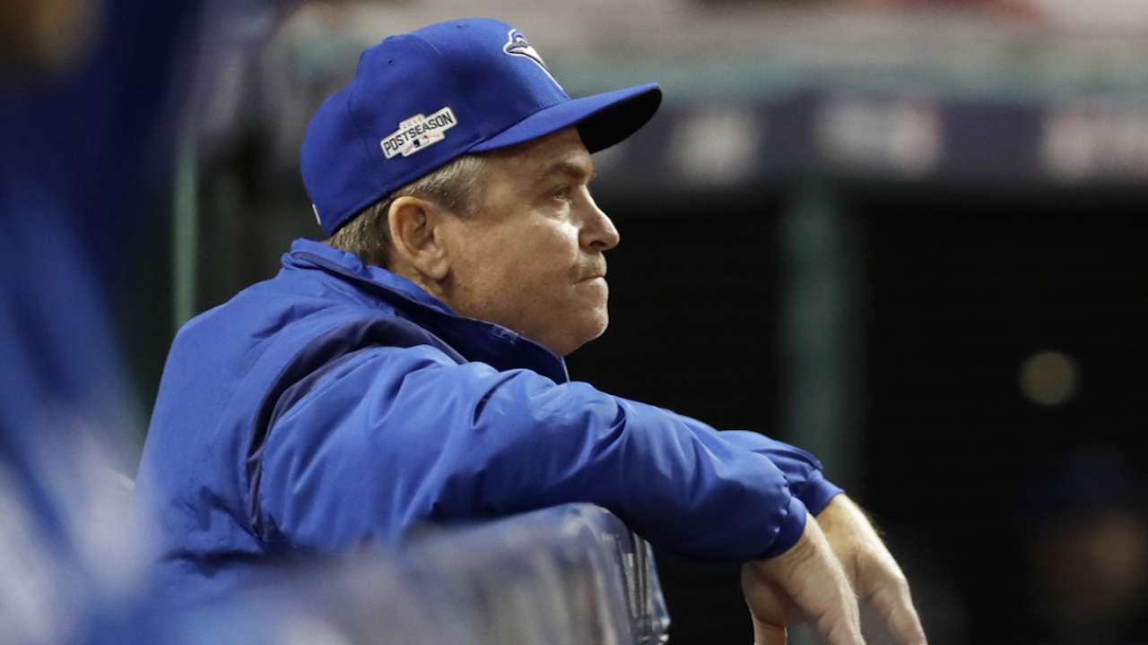 Gibbons congratulates Indians