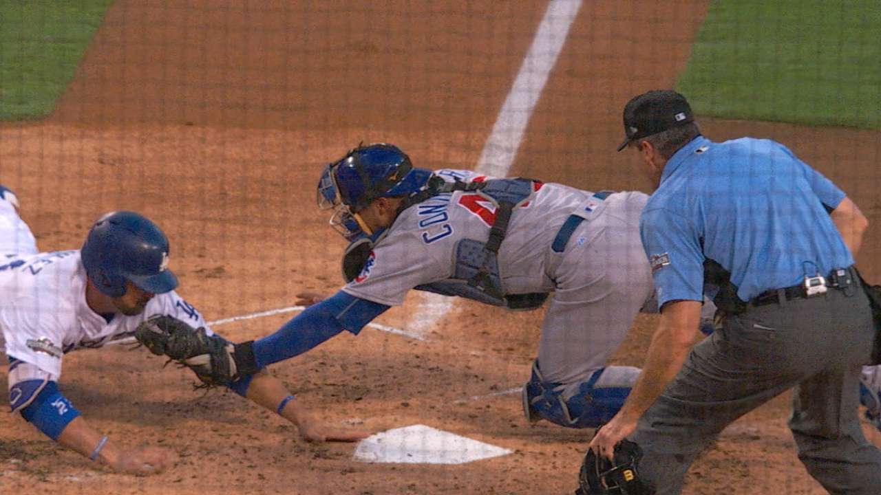 Gonzalez out on close play
