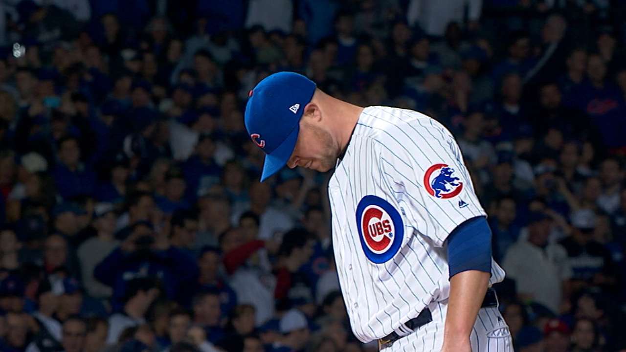 Lester: Some nerves, mostly poise in Game 1