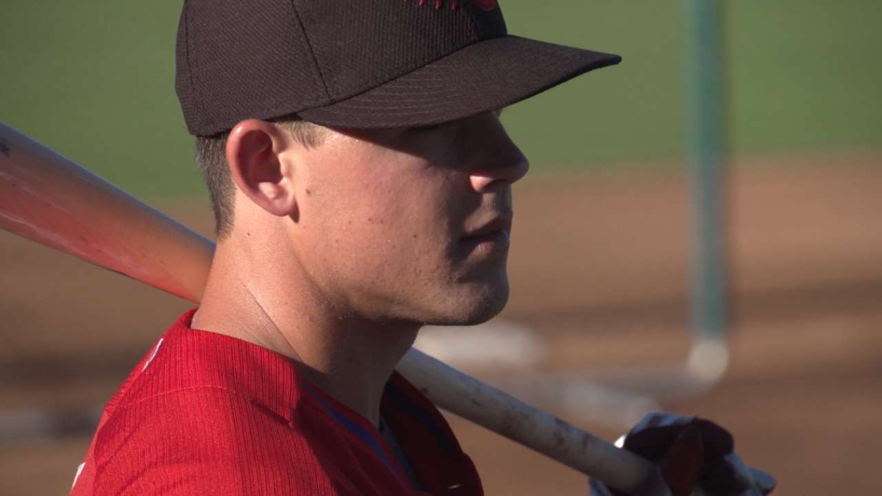 Phils' Kingery dazzles with glove, bat in Fall League victory