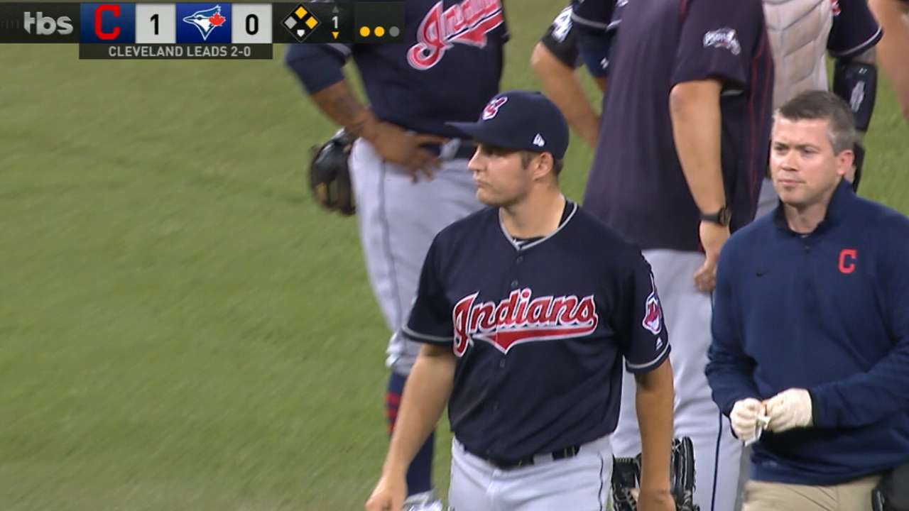 Bauer's pinkie gets thumbs-up for Game 2
