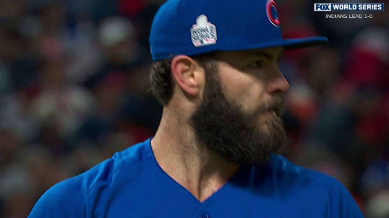 Arrieta delivers longest Series no-hit bid since '69