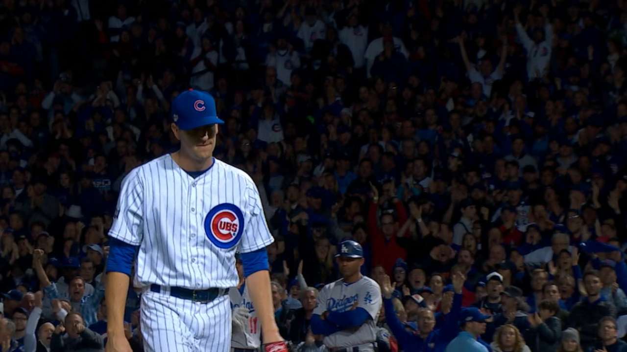 Hendricks dominates at Wrigley