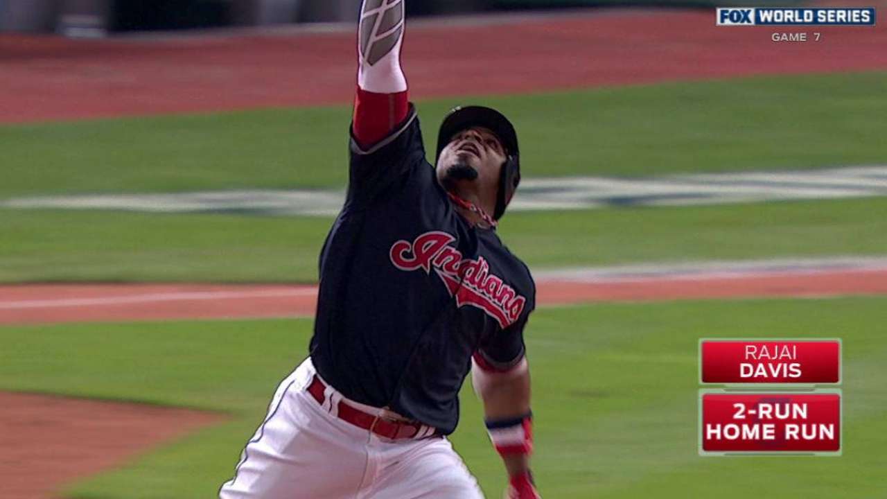 Davis' game-tying two-run homer