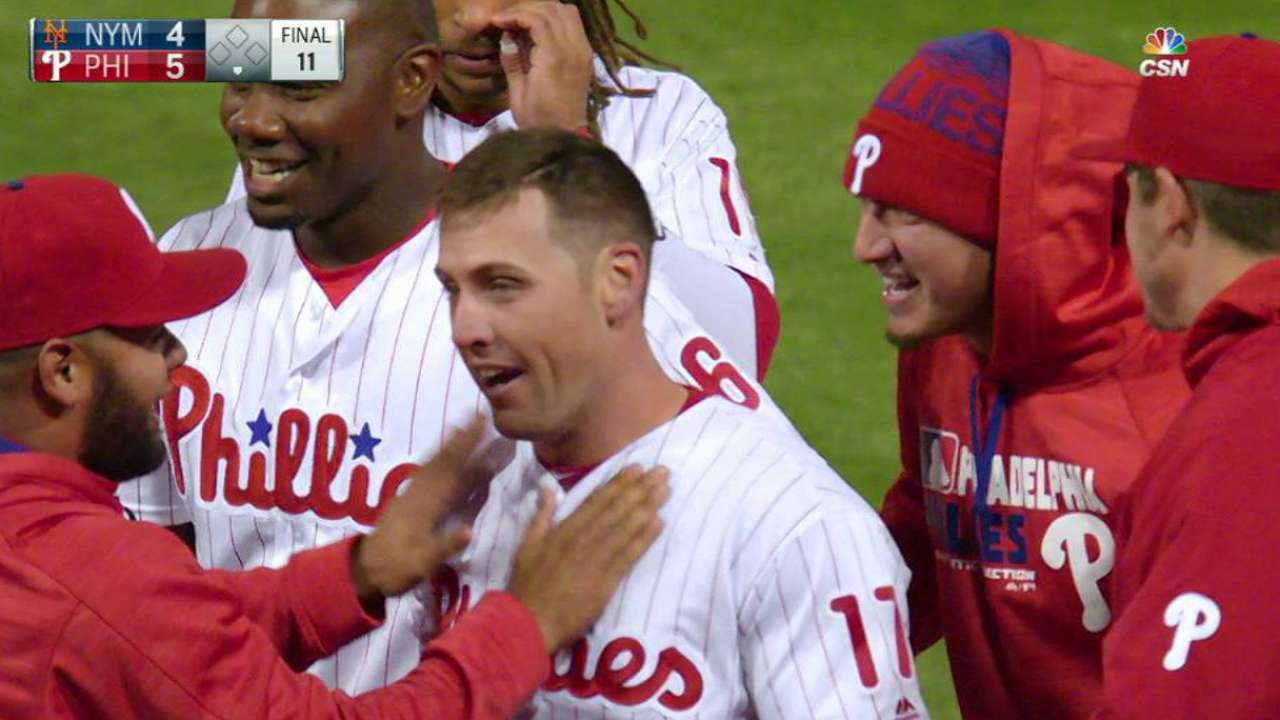 Bourjos lifts Phillies to win over Mets in 11th
