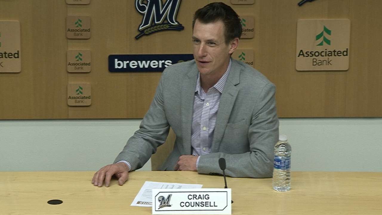 Brewers, Counsell agree on 3-year extension