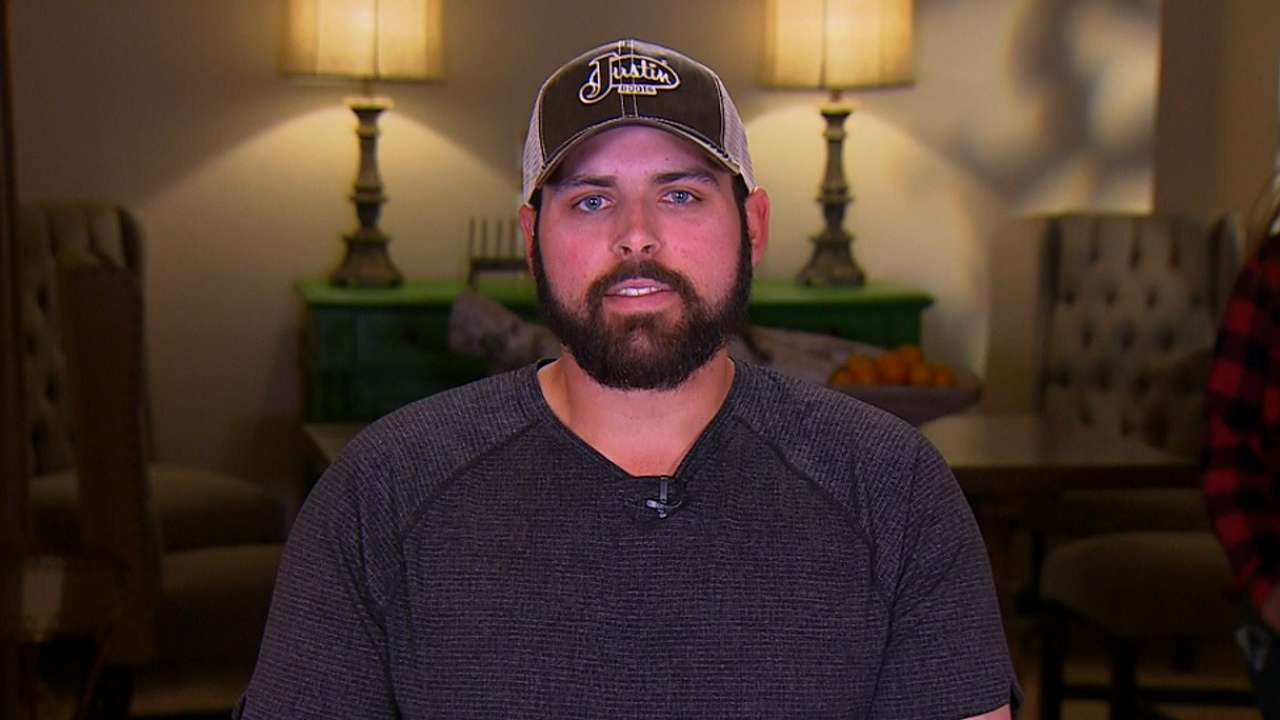 Fulmer rolls to Tigers' 5th AL ROY Award