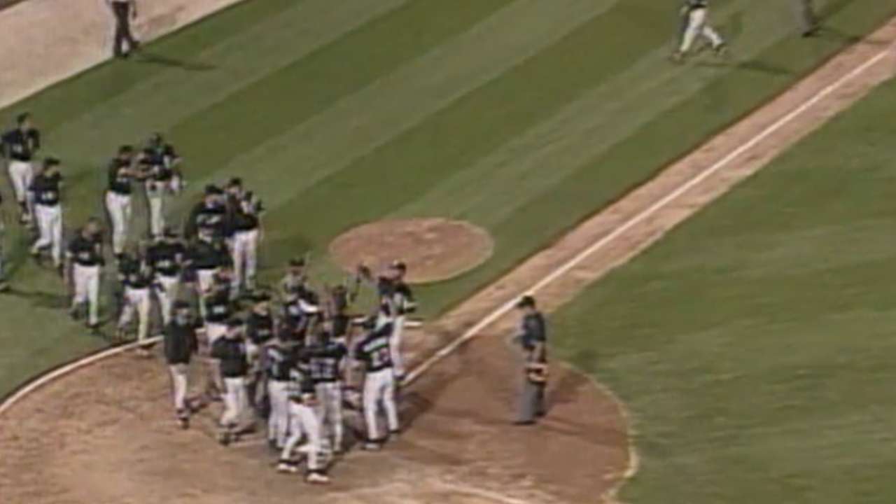 Baines' walk-off home run