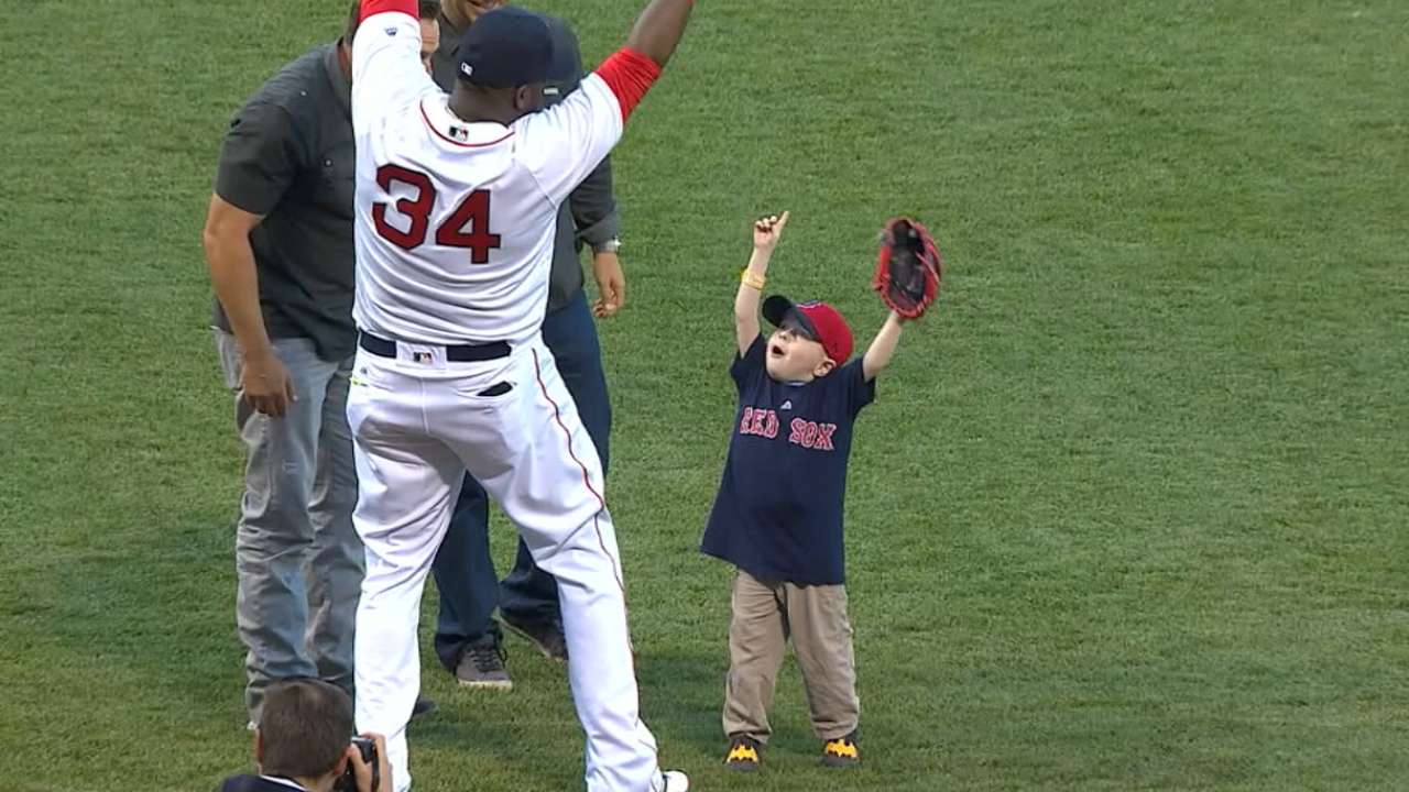 Player-Fan Interaction: Papi