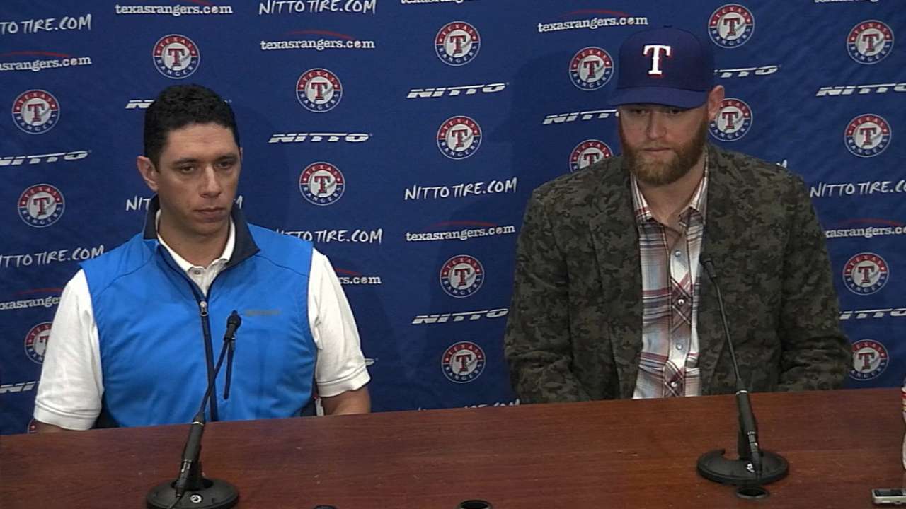 Rangers introduce Andrew Cashner
