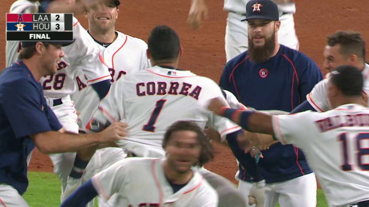 Hit de Correa en el 9no mandó a los Astros de regreso a los .500