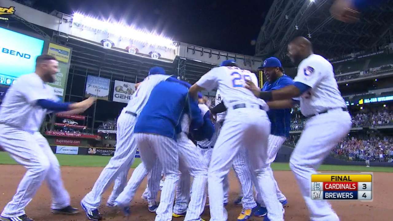 Hit de Villar en el 9no le da la victoria a Cerveceros ante San Luis