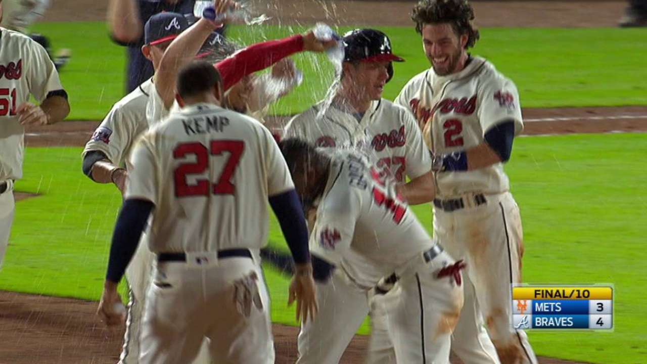 García, Bravos dejan tendidos a los Mets en la 10ma