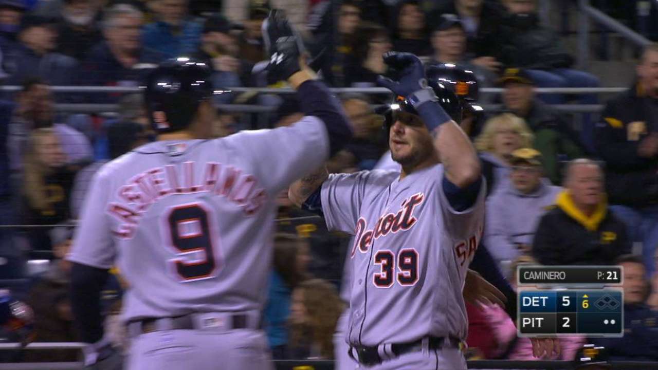 Grand slam de Saltalamacchia impulsó a Tigres sobre Piratas