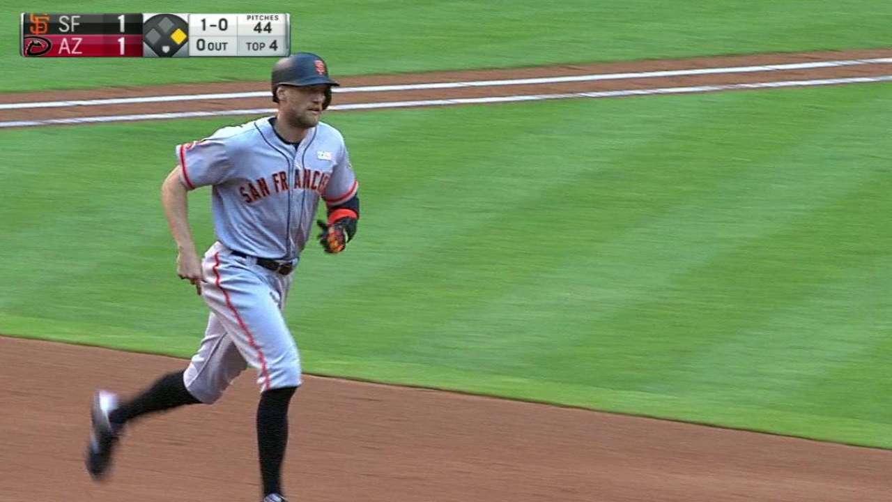 Posey, Pence conducen triunfo de S.F. en Arizona