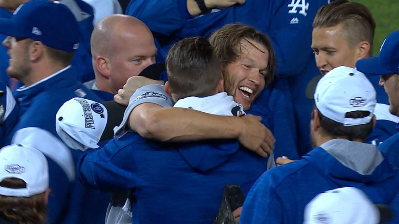 Dodgers look to keep 'grinding' against Cubs