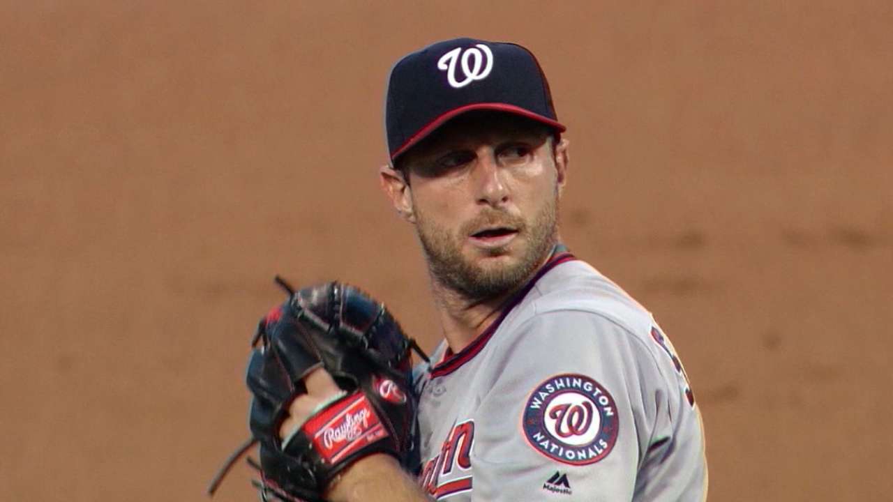 Scherzer has finger fracture