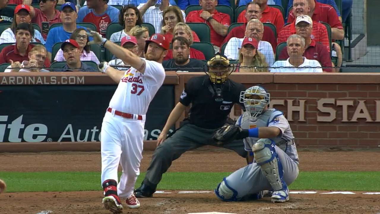 Lefty bat Moss would fill need in right field