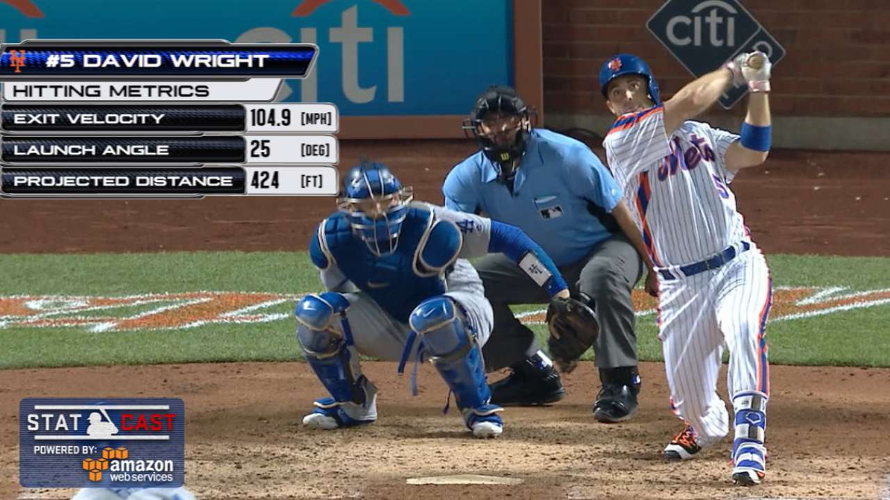 Statcast: Wright's 424-ft HR