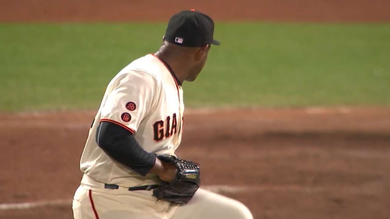 MLB Tonight: A's land Casilla