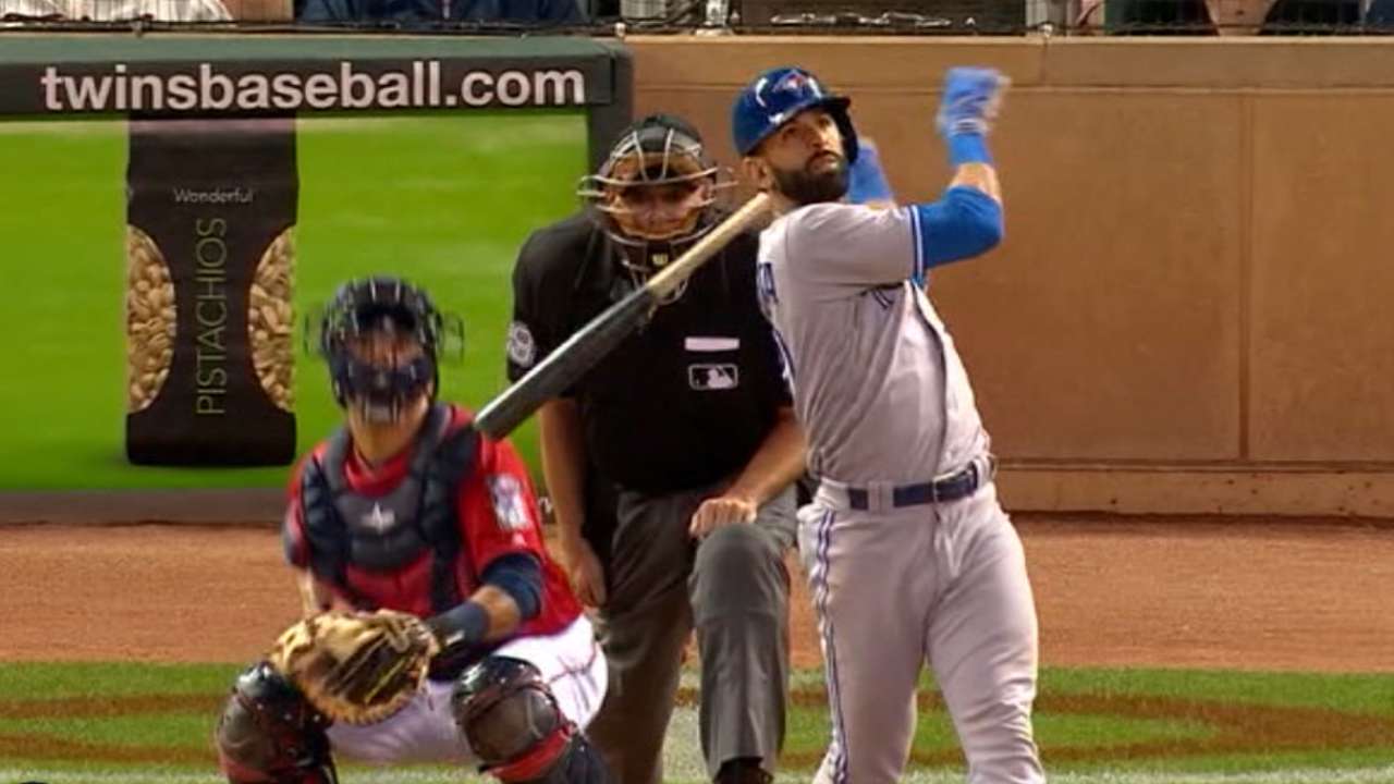 Bautista stays with Blue Jays