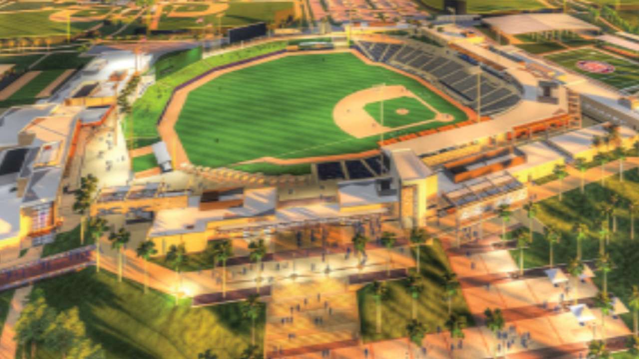Astros' new spring park has Hinch pumped up