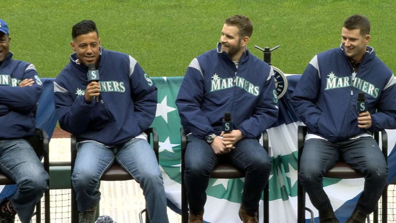 FanFest draws second-largest crowd