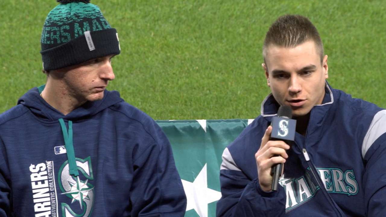 O'Neill, Moore at FanFest