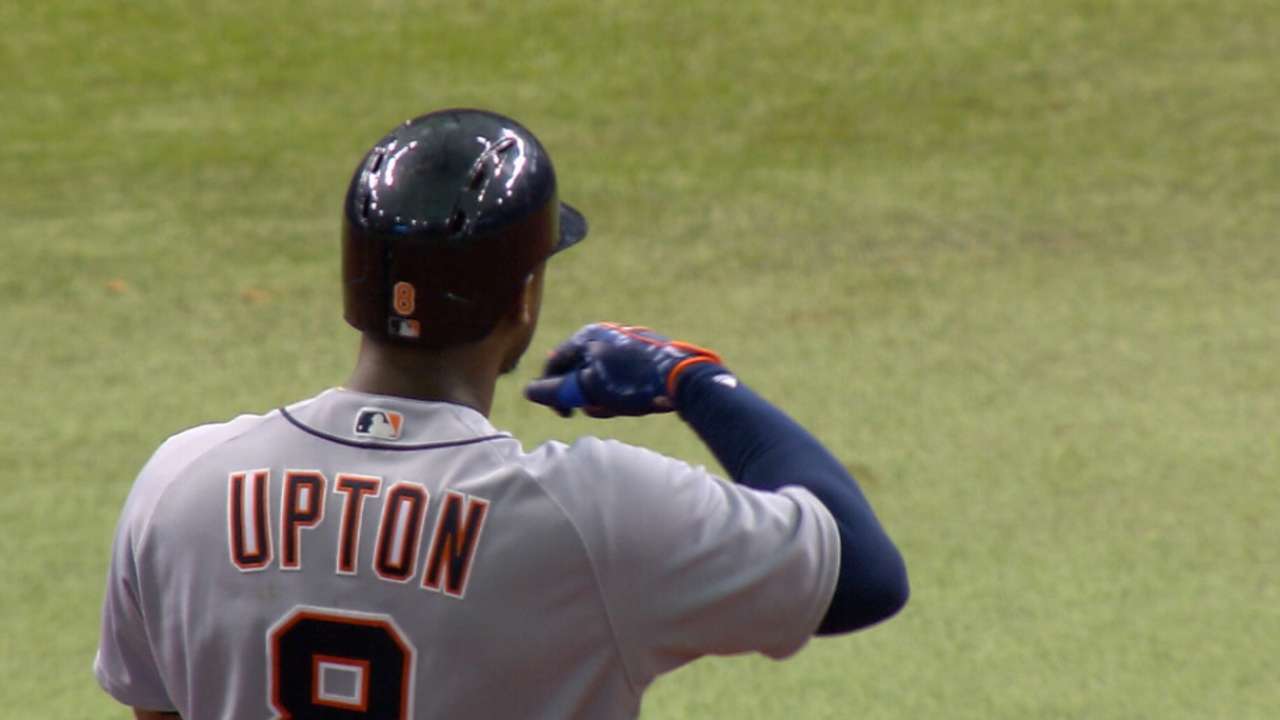 Tigers' dream: Contend in '17 with current roster