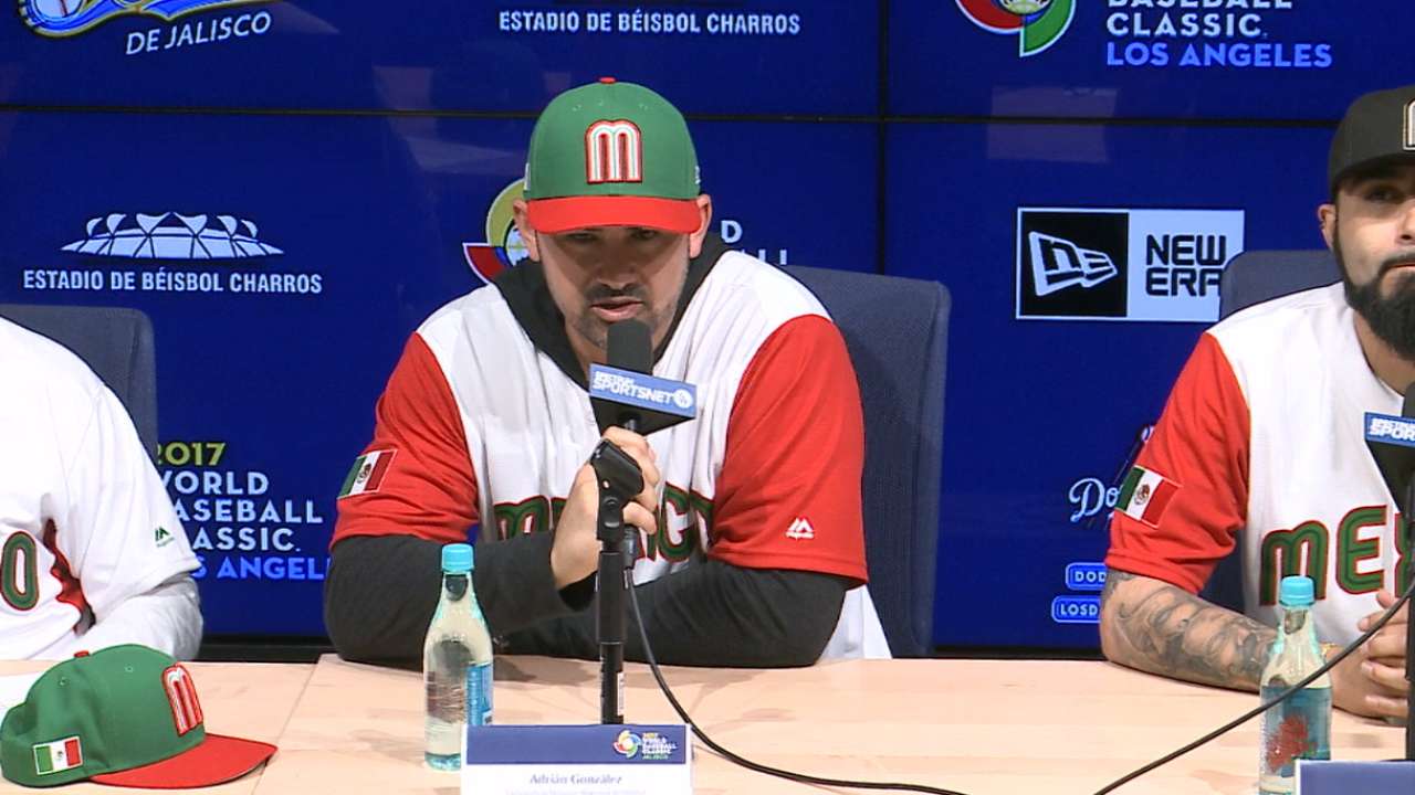 González feliz de jugar en el Clásico